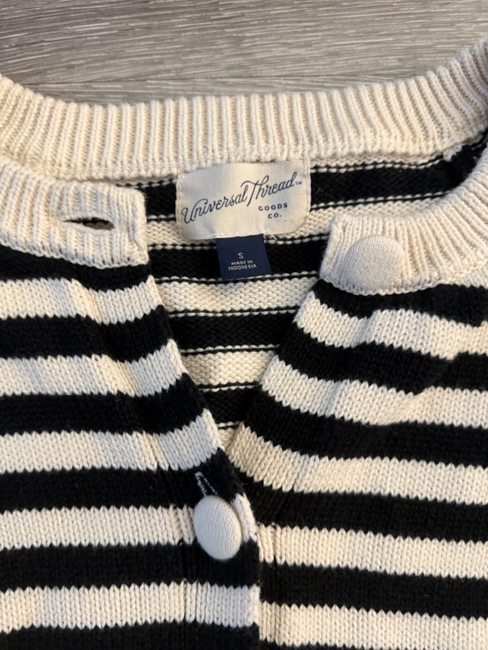 Universal Thread Striped Cardigan - Picture 2 of 3